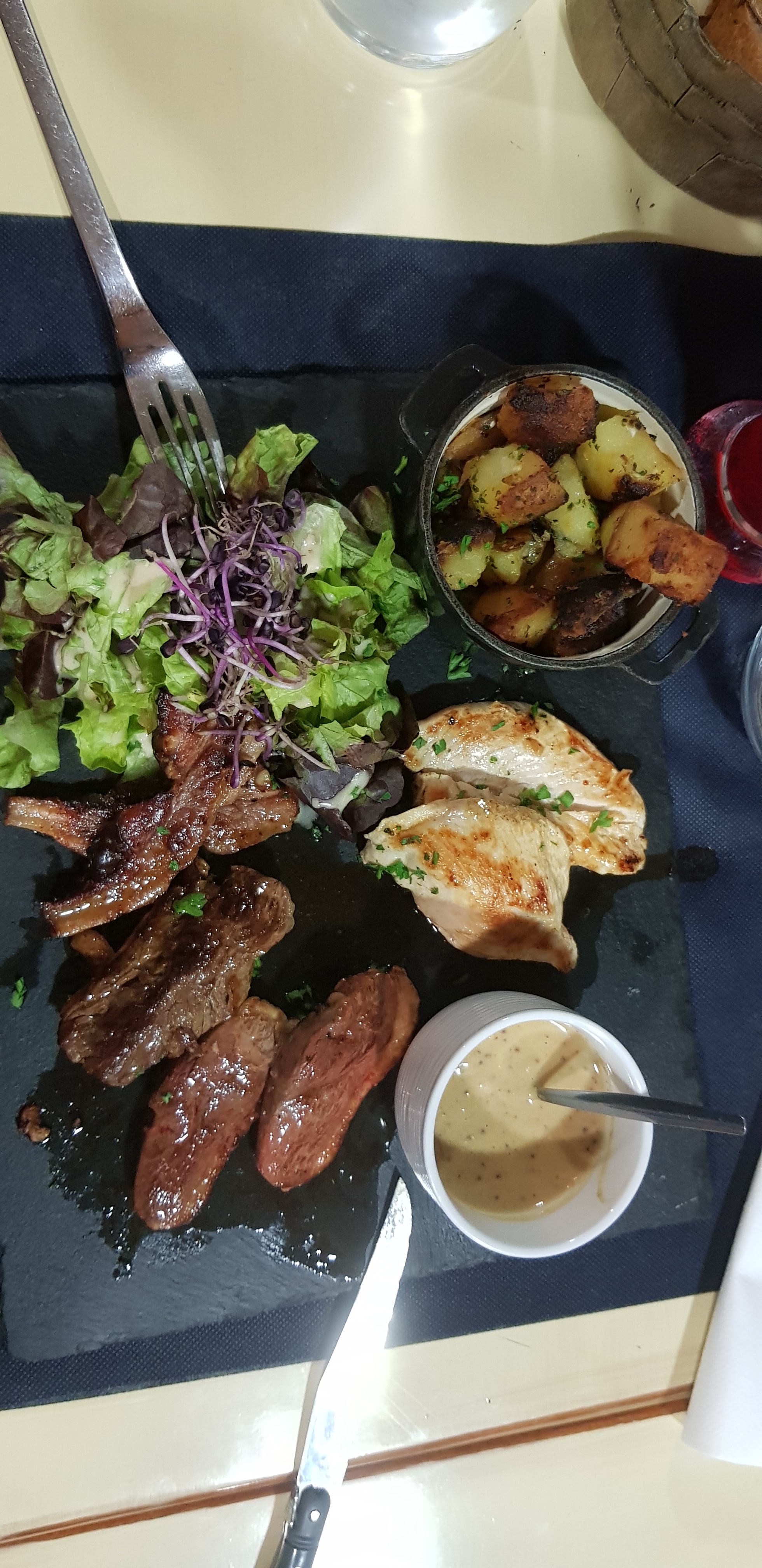 Photo n° 7 de l'avis de Nicolas.o fait le 17/05/2019 à 22:20