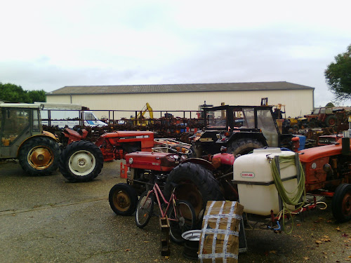 Magasin de matériel de motoculture Établissement Montagne Targon