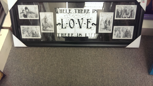 Discount Store «Gordmans - Store Closing Soon», reviews and photos, 9650 Quivira Rd, Lenexa, KS 66215, USA