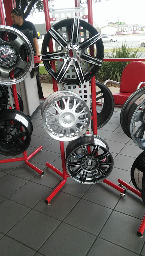 Tire Shop «Discount Tire Store - San Antonio, TX», reviews and photos, 1755 SW Loop 410, San Antonio, TX 78227, USA