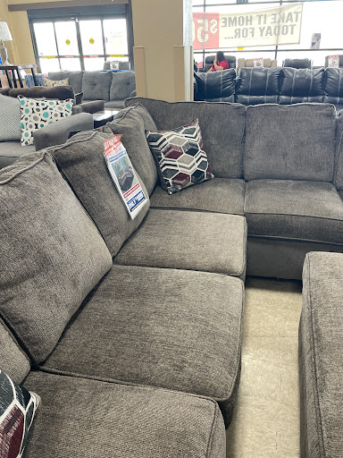 Furniture Store «American Freight Furniture and Mattress», reviews and photos, 2210 Commerce Point Dr, Lakeland, FL 33801, USA