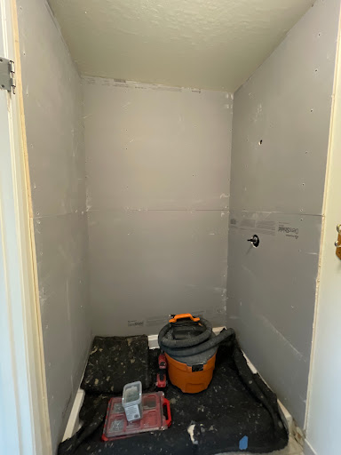 Reborn Cabinets Inc. image