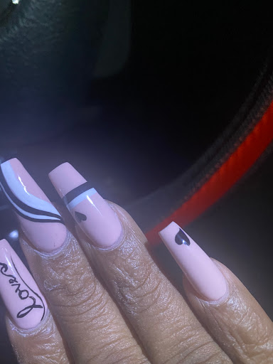 Nail Salon «Nail Salon Martinsburg Euro Nails», reviews and photos, 80 Retail Commons Pkwy #2, Martinsburg, WV 25403, USA