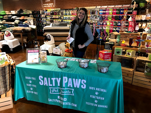 Pet Supply Store «The Natural Dog», reviews and photos, 3708 Lawndale Dr, Greensboro, NC 27455, USA