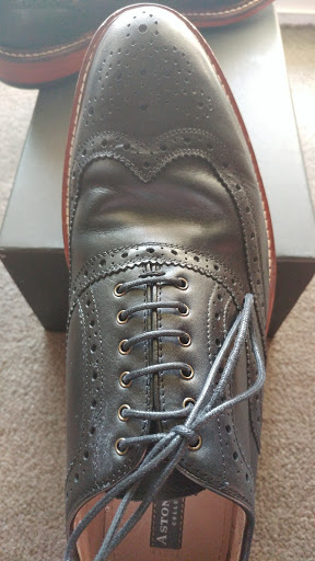 Boot Repair Shop «4th Avenue Shoe Repair and Keys», reviews and photos, 510 SW 4th Ave, Portland, OR 97204, USA