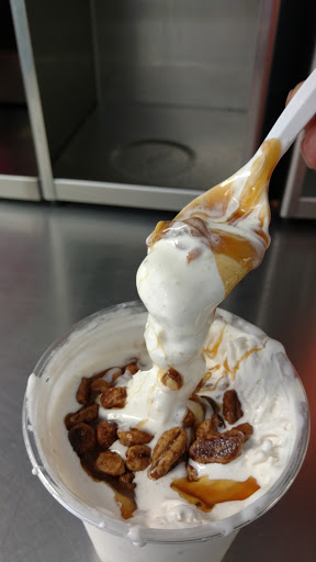 Ice Cream Shop «Twistee Treat Tidwell», reviews and photos, 7500 W Tidwell Rd, Houston, TX 77040, USA