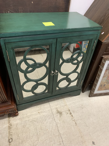 Thrift Store «JUNK 4 UR TRUNK THRIFT STORE», reviews and photos, 5494 New Jesup Hwy, Brunswick, GA 31523, USA