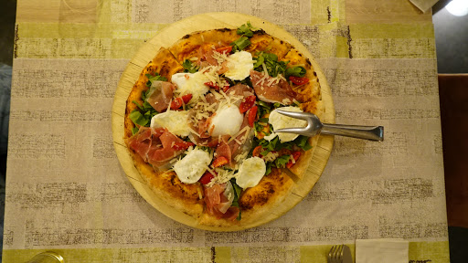 Viagrande Pizzeria Bistrot in Viagrande, Città Metropolitana di Catania