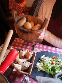 Raclette du Restaurant français Chez Mamie Lise à Annecy - n°20