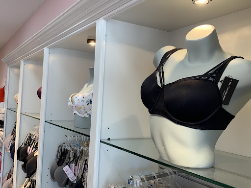 Lingerie Store «Belle Lacet Lingerie», reviews and photos, 7131 W Ray Rd #5, Chandler, AZ 85226, USA