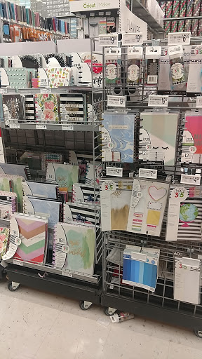 Craft Store «Michaels», reviews and photos, 1690 N Main St, Salinas, CA 93906, USA