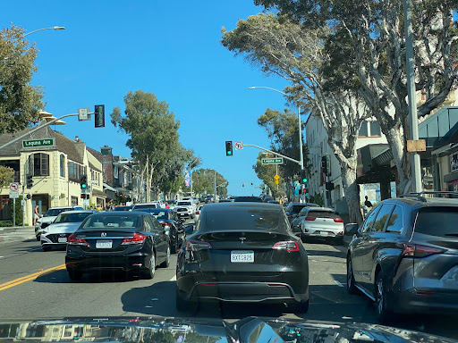 Gas Station «Mobil», reviews and photos, 104 N Coast Hwy, Laguna Beach, CA 92651, USA