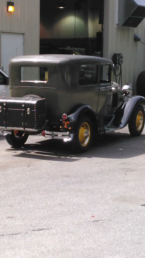 Car Repair and Maintenance «AAA Chesapeake Car Care Center», reviews and photos, 1023 Battlefield Blvd S, Chesapeake, VA 23322, USA