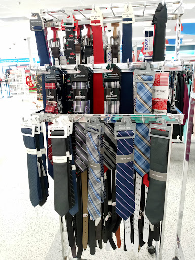 Clothing Store «Ross Dress for Less», reviews and photos, 1217 W State Hwy 114, Grapevine, TX 76051, USA