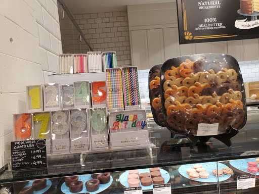 Grocery Store «Bristol Farms», reviews and photos, 1570 Rosecrans Ave, Manhattan Beach, CA 90266, USA