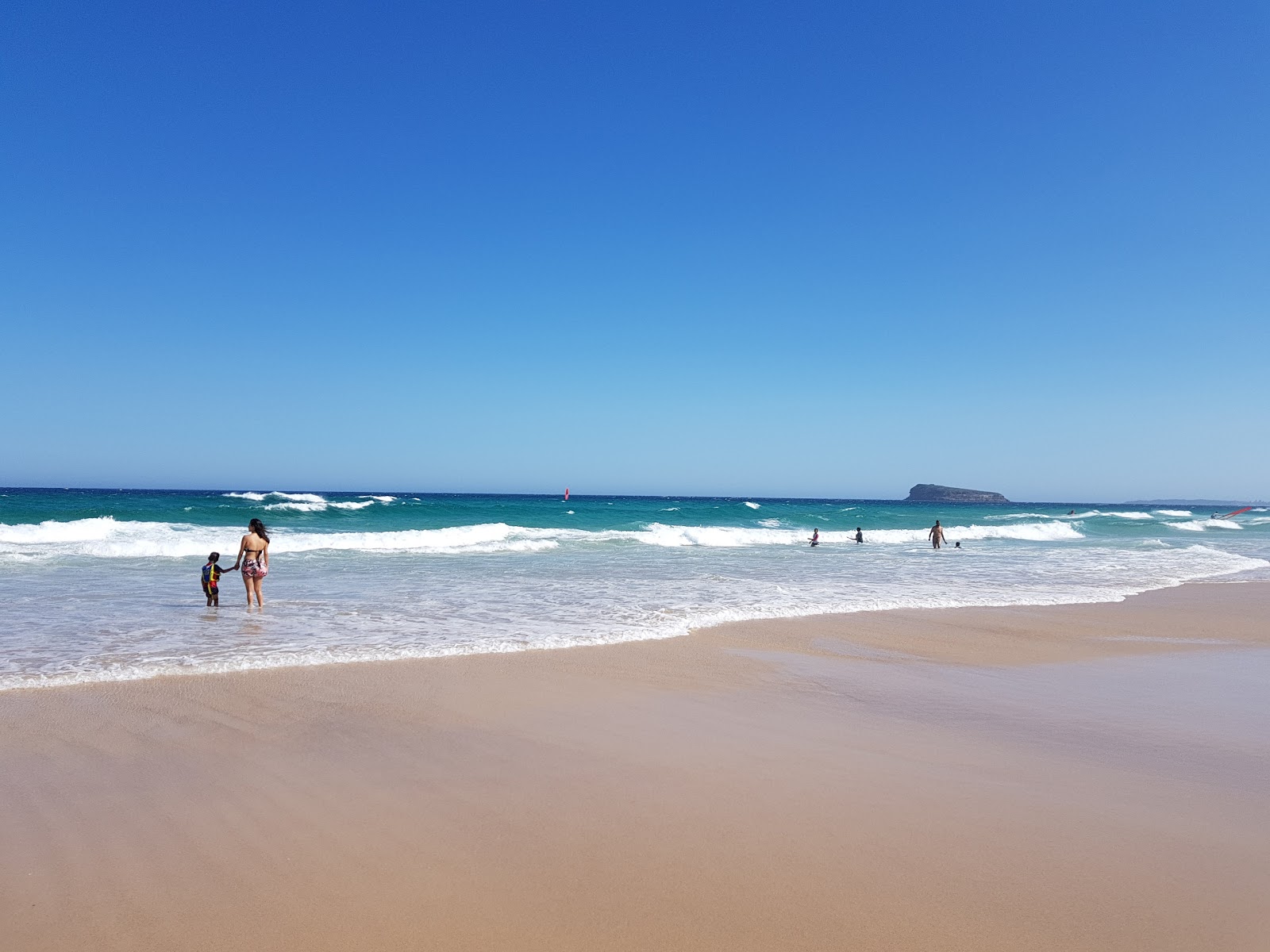 Zdjęcie Red Ochre Beach położony w naturalnym obszarze