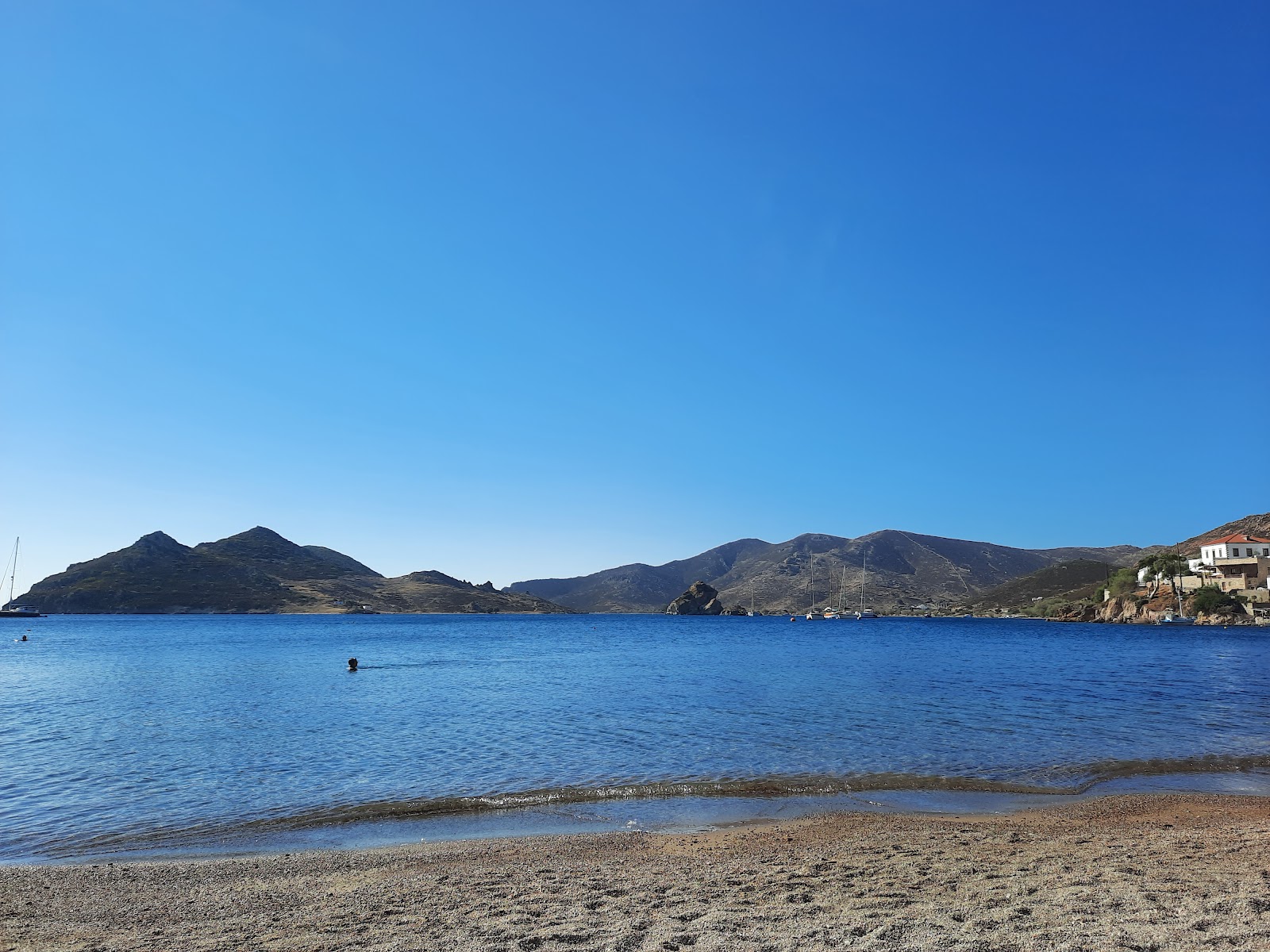 Paralia Grikos'in fotoğrafı - Çocuklu aile gezginleri için önerilir