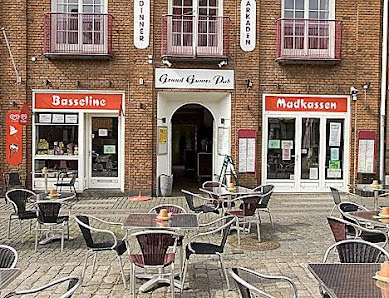Grand Games Pub Torvet 5, 3730 Nexø, Danmark