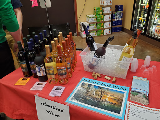 Liquor Store «Landmark Liquors», reviews and photos, 913 Market Dr, Perham, MN 56573, USA