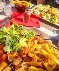 Plats et boissons du Restaurant La Grillade De Lou Mercat à Roubia - n°2