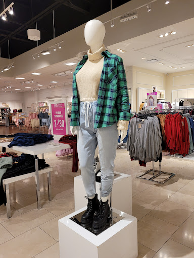 Clothing Store «Forever 21», reviews and photos, 450 Great Mall Dr, Milpitas, CA 95035, USA