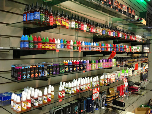 Gift Shop «Stay fly smoke shop», reviews and photos, 2645 El Camino Ave, Sacramento, CA 95821, USA