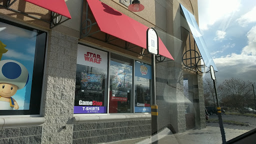 Video Game Store «GameStop», reviews and photos, 17604 Garland Groh Blvd, Hagerstown, MD 21740, USA