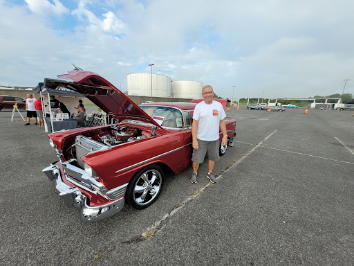 Used Car Dealer «Chip Wynn Motors», reviews and photos, 3147 Park Ave, Paducah, KY 42001, USA