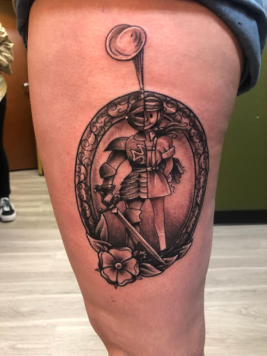 Explore cool hand tattoo ideas for guys, creative tattoo ideas in Dallas, available at Change of Tides Tattoo