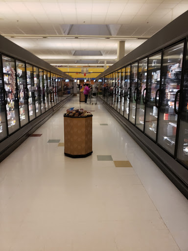 Supermarket «Super Stop & Shop», reviews and photos, 1600 Perrineville Rd, Monroe Township, NJ 08831, USA