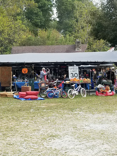 Flea Market «Olde Tyme Flea Market», reviews and photos, 5400 State Rd 46, Nashville, IN 47448, USA