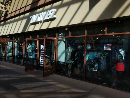 Clothing Store «Zumiez», reviews and photos, 1001 N Arney Rd #629, Woodburn, OR 97071, USA