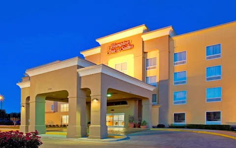 Hampton Inn & Suites Fort Worth-West-I-30 image