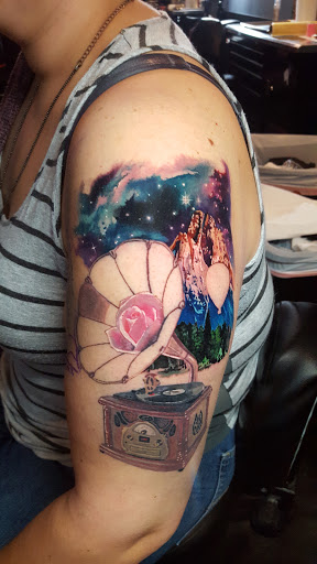 Tattoo Shop «The Séance Tattoo Parlor», reviews and photos, The Séance Tattoo Parlor, 3478 Bristol Pike, Bensalem, PA 19020, USA