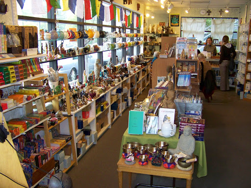 Book Store «Many Rivers Book & Tea», reviews and photos, 130 S Main St, Sebastopol, CA 95472, USA