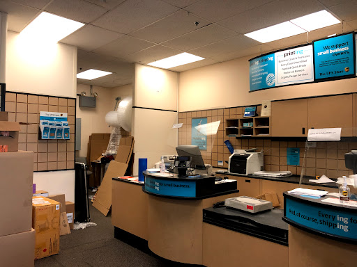 Shipping and Mailing Service «The UPS Store», reviews and photos, 10 Benning St, West Lebanon, NH 03784, USA
