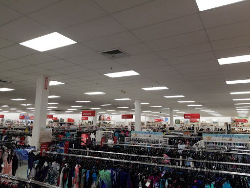 Department Store «Bealls Outlet», reviews and photos, 6864 Gulfport Blvd S, South Pasadena, FL 33707, USA