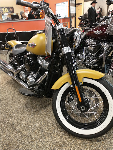 Harley-Davidson Dealer «Buckeye Harley-Davidson», reviews and photos, 7220 N Dixie Dr, Dayton, OH 45414, USA