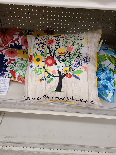 Discount Store «Big Lots», reviews and photos, 440 New Albany Plaza, New Albany, IN 47150, USA