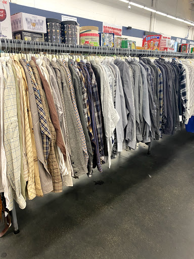 Thrift Store «Valley Thrift Store», reviews and photos, 2085 E Valley Pkwy, Escondido, CA 92027, USA