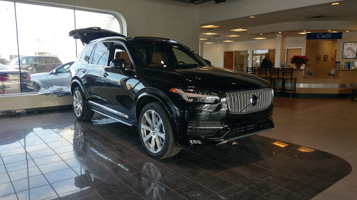 Volvo Dealer «Suburban Volvo», reviews and photos, 1795 Maplelawn Dr, Troy, MI 48084, USA