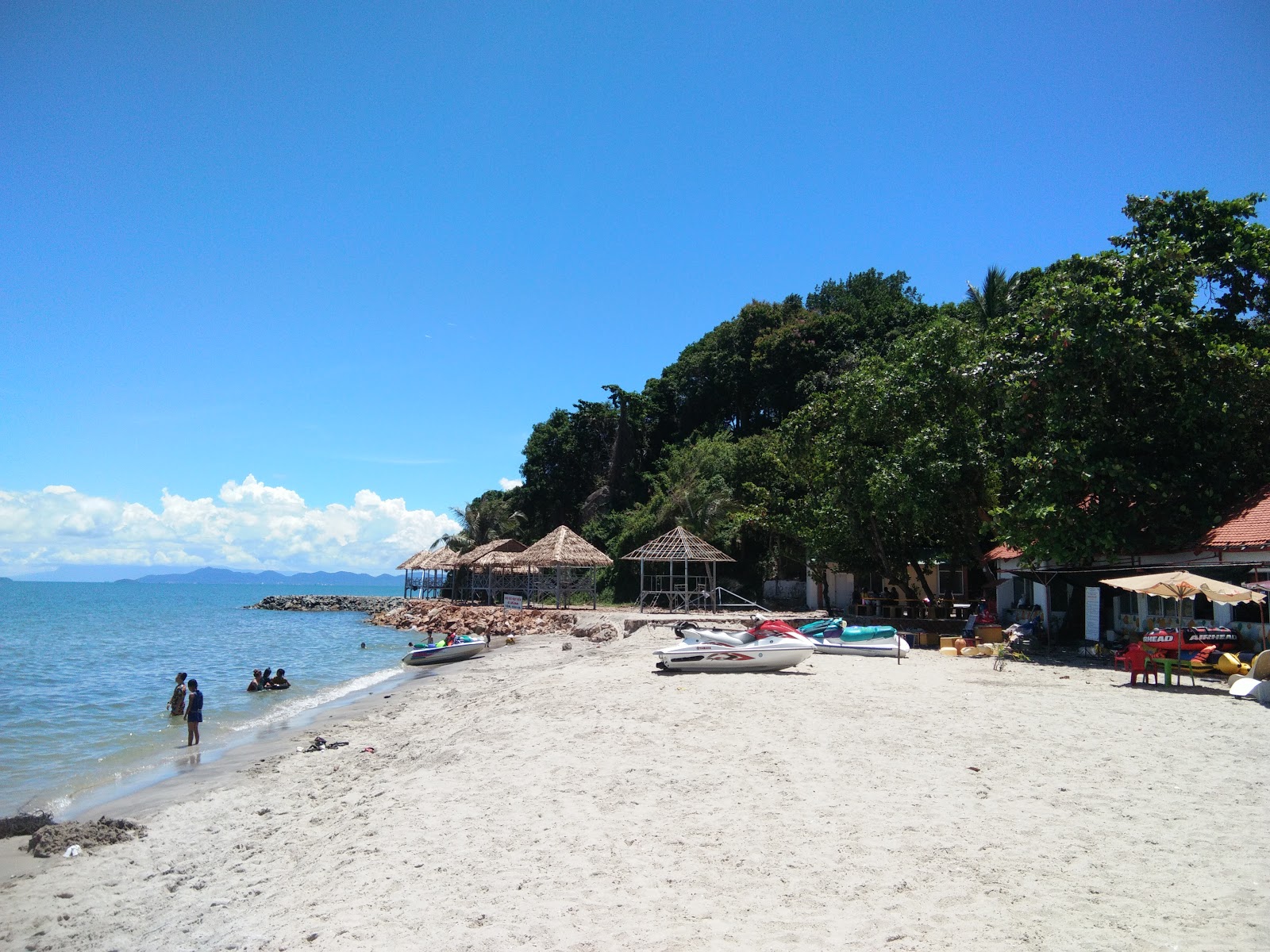 Photo of Mui Nai Beach amenities area
