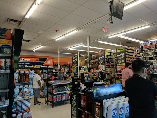 Auto Parts Store «AutoZone», reviews and photos, 16500 Sherman Way, Van Nuys, CA 91406, USA