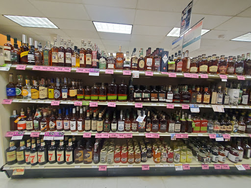 State Liquor Store «NH Liquor & Wine Outlet», reviews and photos, 234 White Mountain Hwy, Conway, NH 03818, USA