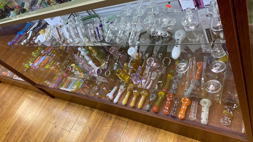 Tobacco Shop «Tobacco N Beyond Cigars Vapes Smoke Shop», reviews and photos, 2913 Greenville Ave, Dallas, TX 75206, USA