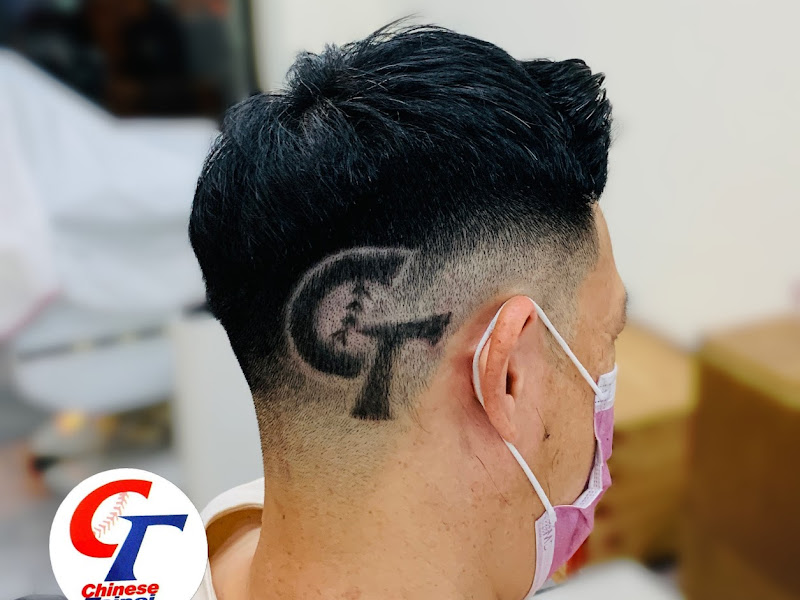 畫惹髮刻 男士理髮廳 BARBER SHOP