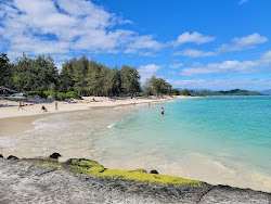 Kailua Beach Park'in fotoğrafı uçurumlarla desteklenmiş