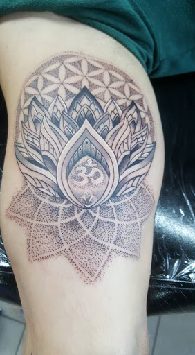 Explore tattoo on leg ideas, creative tattoo ideas in Saint Petersburg, available at Buku Tattoo Studio