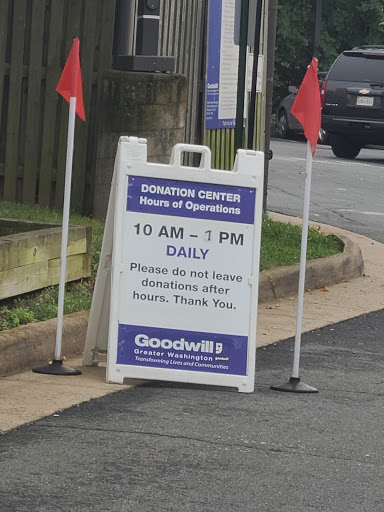 Thrift Store «Goodwill Retail Store & Donation Center», reviews and photos