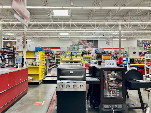 Home Improvement Store «Tractor Supply Co.», reviews and photos, 1000 American Way, Windsor, CA 95492, USA